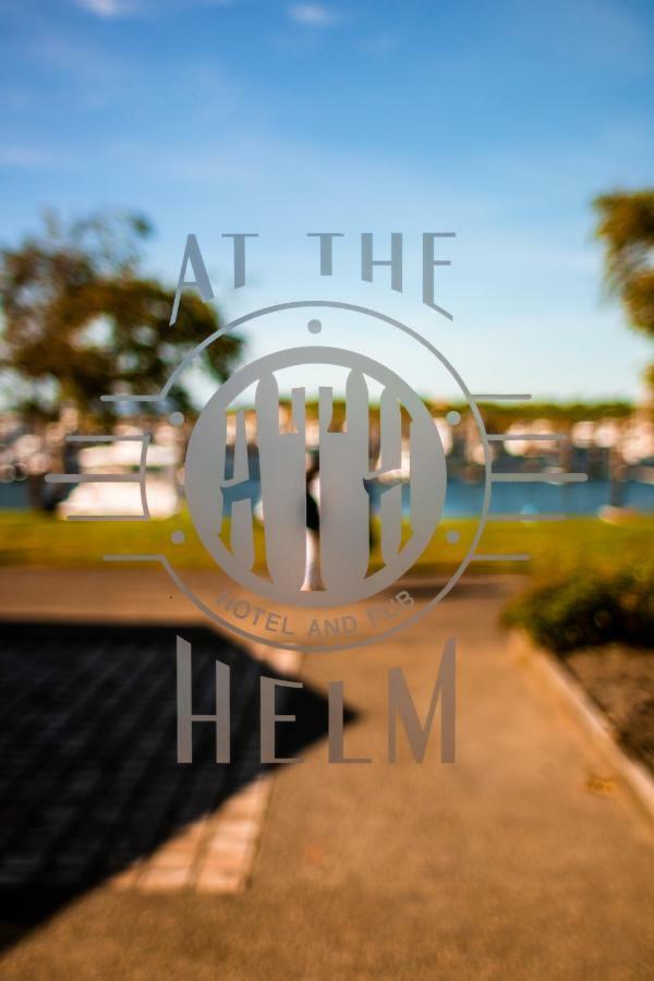 At The Helm Hotel Ilwaco المظهر الخارجي الصورة